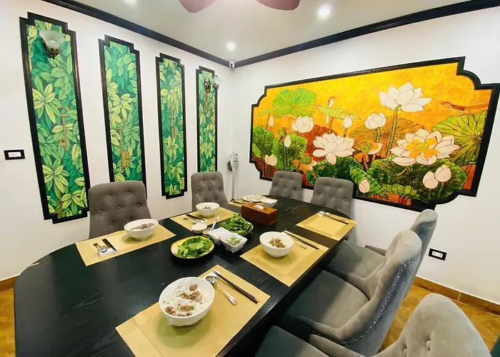 The Bamboo Palace & Residences 5*